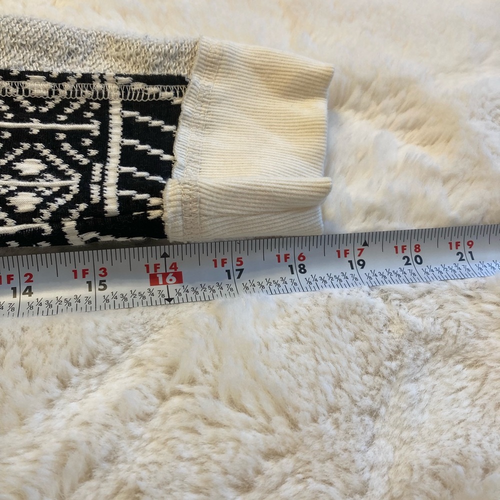 Anthropologie Lilka Black & Cream Patterned Sweater Women’s L Cozy CottageCore - Picture 8 of 8